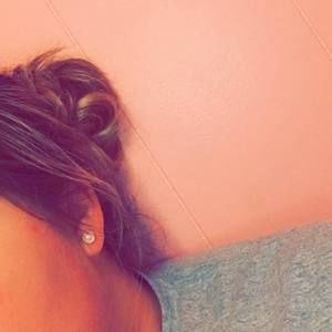 Meet your Posher, Rebecca